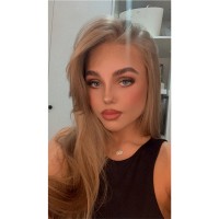 Laura Simm