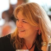 Carole VEZILIER