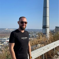 Daniel Shalom