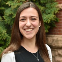 Taryn Ross, Eit