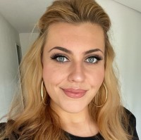 Azra K.