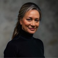 Leslie Perrin