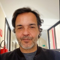 Adriano Lopes