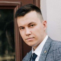 Artem Frolov