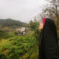 Zeynab Yousefi