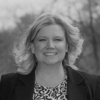 Heather Kienitz, Pe