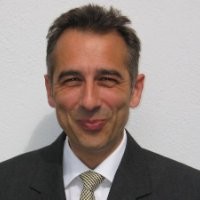 Dr. Manfred Saumweber