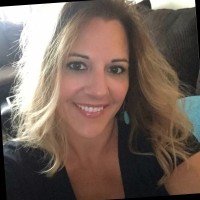 Vicki Thomson