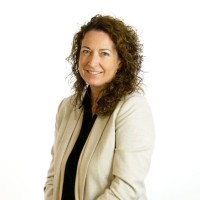 RUTH LEAL
