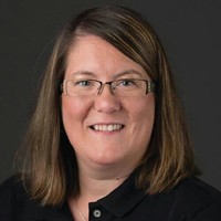 Beth Adelmeyer, Ea