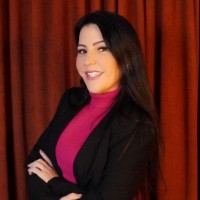 Carol Pires