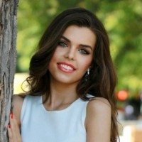 Laura László