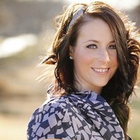 Lara Hastings Laschen
