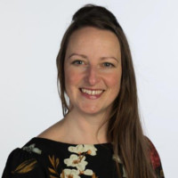 Lynne Buttercase