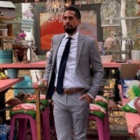 Kevin Bridge, Mba