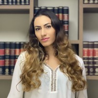 Tayná Almeida
