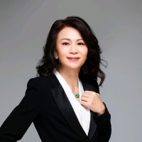 Valerie Lau