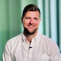 Tom Hodgson