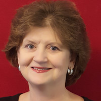 Theresa Latta, Sns