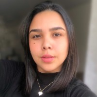 Anne Caroline Camargo