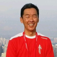 Lee Christopher