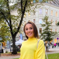Oxana Carare