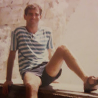 Avi Ezer