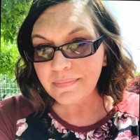 Angela Mckee, Phr