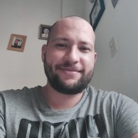 Eduardo Pernia