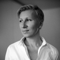 Dr. Irina Akhmanova