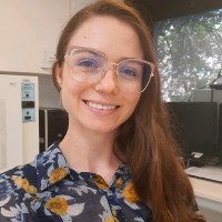 Anna Paula Arpini Botelho