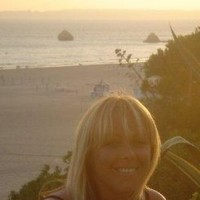 Paula Peat