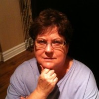 Anne-Marie Leonard