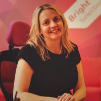 Karen Hedger