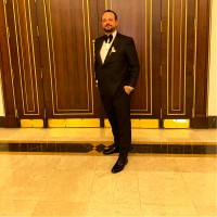ENİS BAYAR