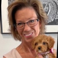 Lynda Simmons