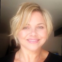 Lori Van Komen