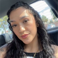 Alicia Flores