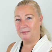 Lesley-Karen Keech