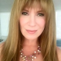 Melanie Engle