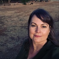 Kelly Griffiths