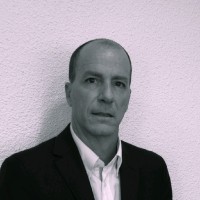 Tomas Flores Martín