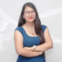 Liseth M. Luján Hoyle