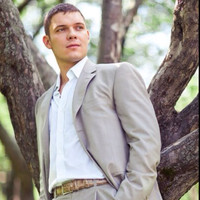 Дмитрий Гущин