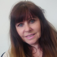 Eveline Apel