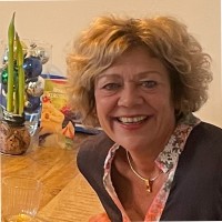 Karen Van Lith