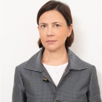 Niki Stoufi