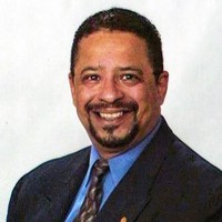 Michael J Lythcott