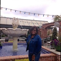 Lorraine Washington