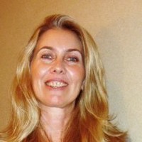 Claudia Caldeira Leitão